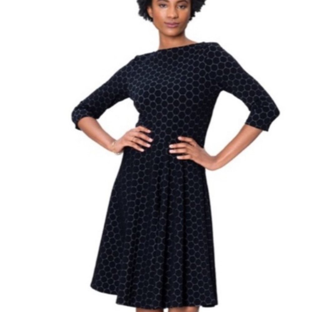 🖤LEOTA🖤WYATT TONAL CIRCLE FIT AND FLARE DRESS🖤